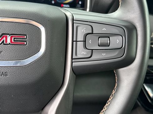 Used 2024 GMC Sierra 2500 AT4 w/ AT4 Premium Plus Package AWD/4WD image 18