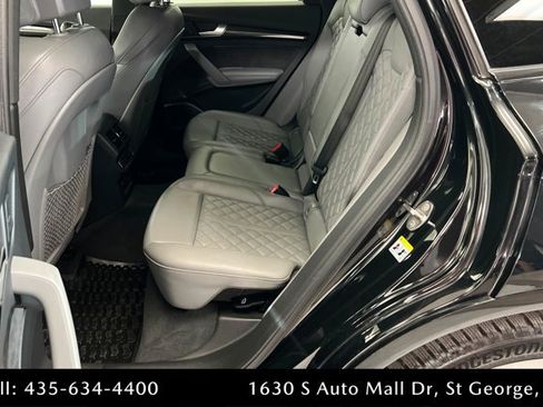 Used 2020 Audi SQ5 Premium Plus w/ Premium Plus Package AWD/4WD image 21