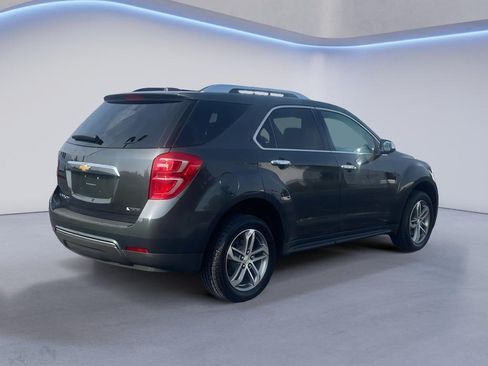 Used 2017 Chevrolet Equinox Premier w/ Enhanced Convenience Package AWD/4WD image 6
