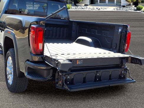 Used 2021 GMC Sierra 2500 Denali w/ Denali Ultimate Package AWD/4WD image 34