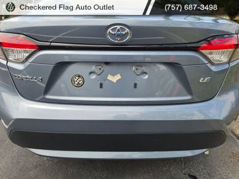 Used 2020 Toyota Corolla LE FWD image 7