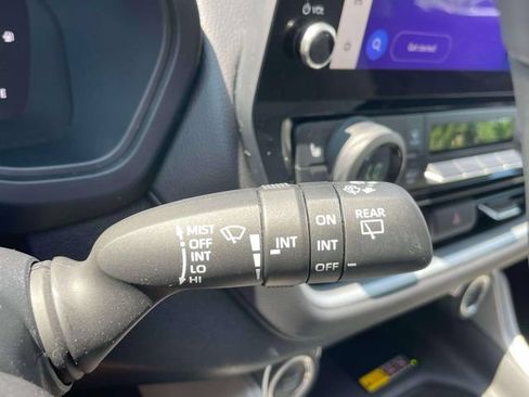 Used 2024 Toyota Grand Highlander AWD image 27