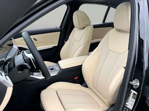 Used 2026 BMW 330i xDrive Sedan w/ Convenience Package AWD/4WD image 7
