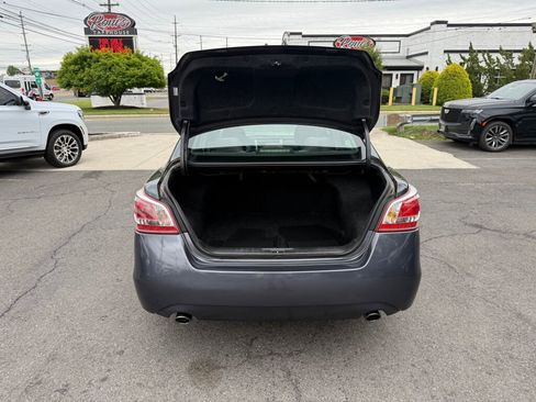 Used 2013 Nissan Altima 2.5 S FWD image 25