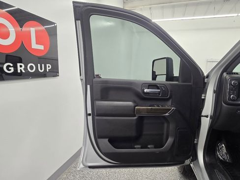 Used 2023 Chevrolet Silverado 2500 LT w/ Convenience Package image 27