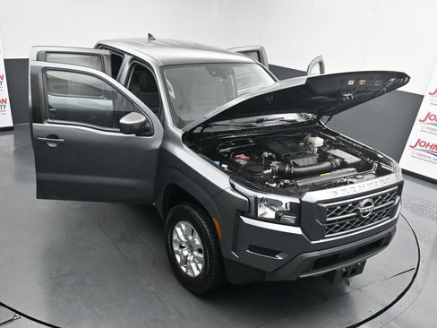 Used 2023 Nissan Frontier SV image 42