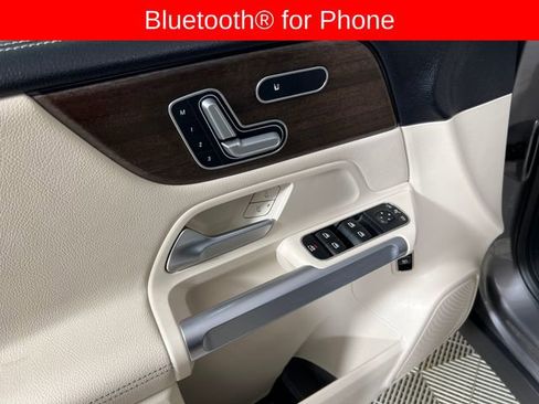Used 2021 Mercedes-Benz GLB 250 image 12