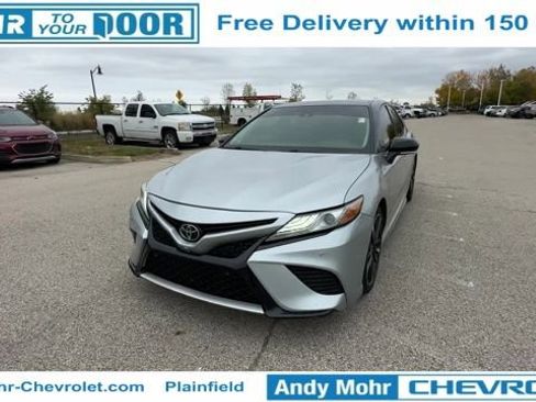 Used 2018 Toyota Camry XSE image 33