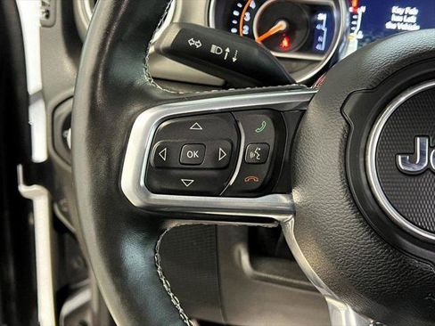 Certified 2022 Jeep Wrangler Unlimited Sahara w/ Cold Weather Group image 21