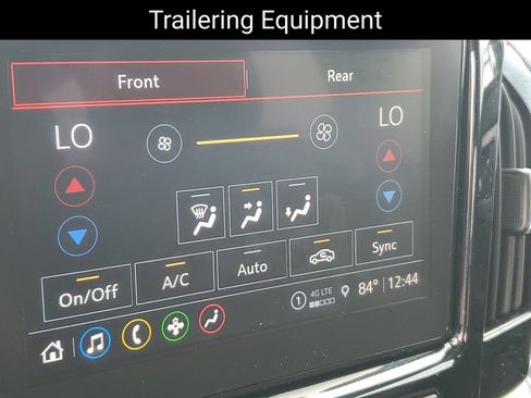 Certified 2023 Chevrolet Traverse LT FWD image 16