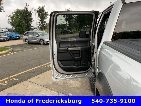 Used 2018 Ford F150 Raptor w/ Equipment Group 802A Luxury AWD/4WD image 11