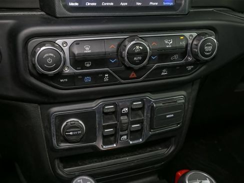 Used 2023 Jeep Wrangler Unlimited w/ 8.4" Radio Group AWD/4WD image 27