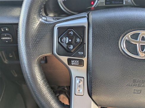 Used 2018 Toyota 4Runner SR5 image 16