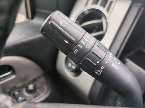 Used 2015 Ford Expedition Limited w/ Equipment Group 301A image 29