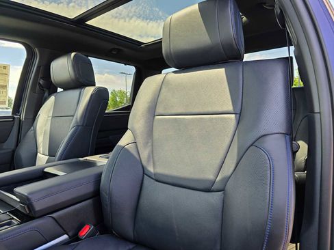 New 2025 Toyota Tundra Platinum image 25