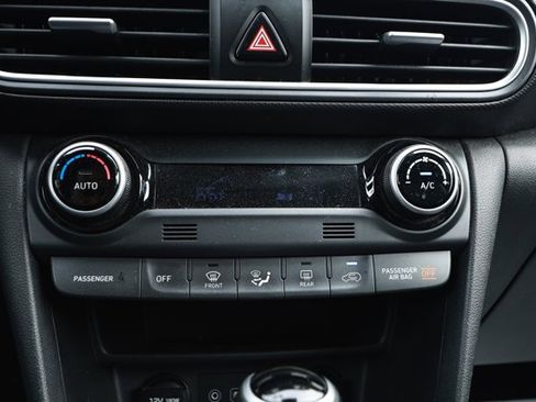 Used 2018 Hyundai Kona Ultimate FWD image 18