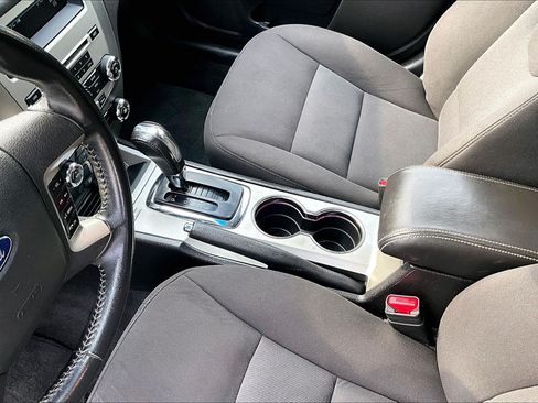 Used 2012 Ford Fusion Hybrid FWD image 14
