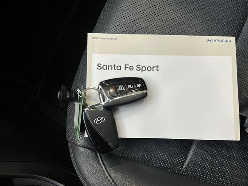 Used 2018 Hyundai Santa Fe Sport 2.0T FWD image 32