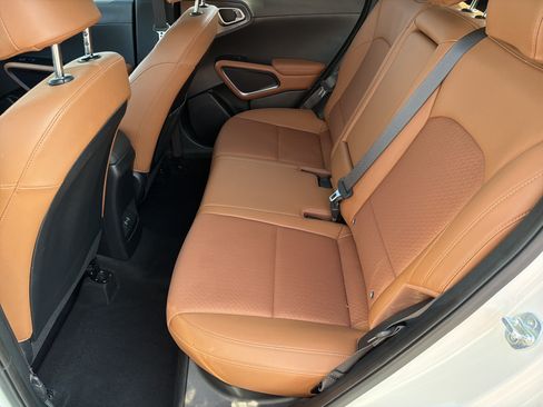 Used 2025 Kia Soul EX FWD image 18