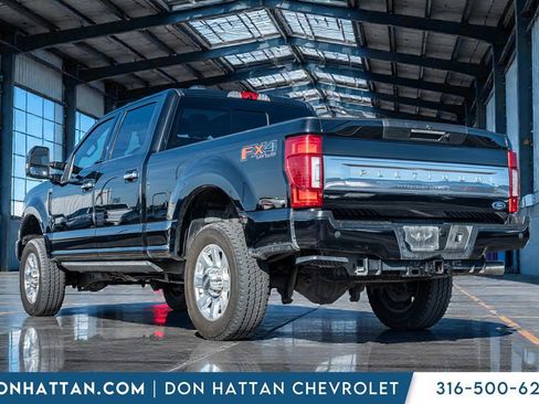 Used 2022 Ford F250 Platinum w/ FX4 Off-Road Package image 37