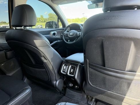 Used 2021 Kia Sorento SX Prestige image 13