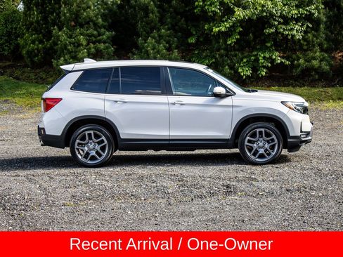 Used 2023 Honda Passport EX-L image 9