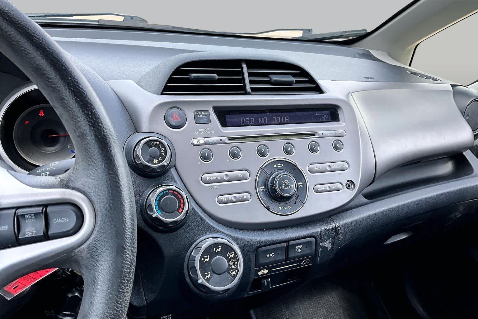 Used 2013 Honda Fit image 5