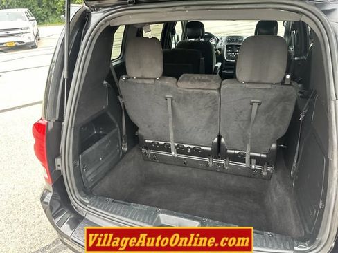 Used 2016 Dodge Grand Caravan SE FWD image 27