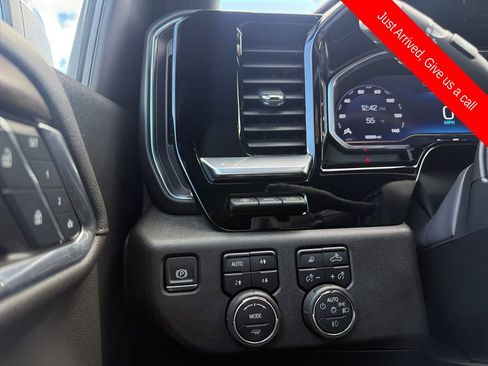 Certified 2024 Chevrolet Silverado 1500 High Country image 22