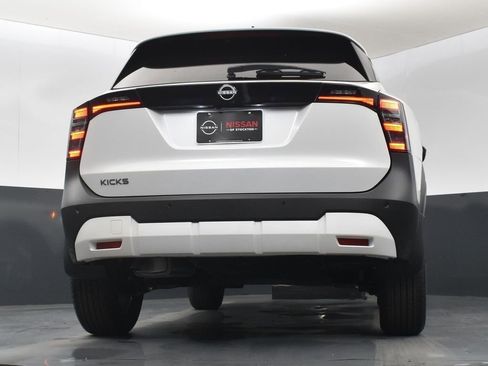 New 2026 Nissan Kicks SV image 40