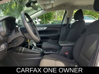 Used 2024 Kia Forte LXS FWD video 2