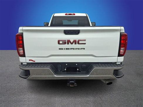 Used 2024 GMC Sierra 2500 Pro w/ Convenience Package image 5