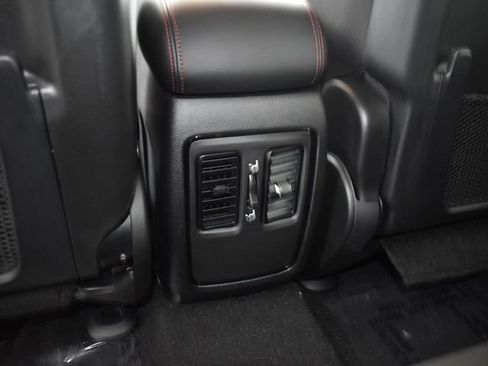 Used 2026 Dodge Durango GT w/ Blacktop Package AWD/4WD image 32