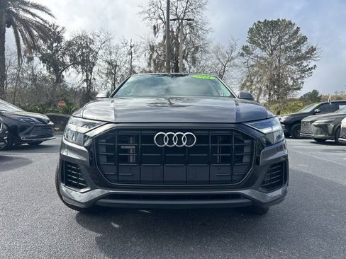 Used 2022 Audi Q8 Premium image 10