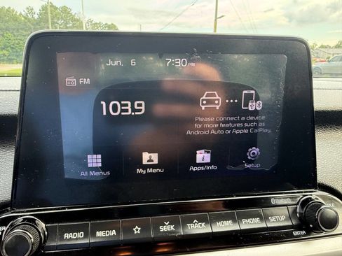 Used 2020 Kia Forte LXS FWD image 16