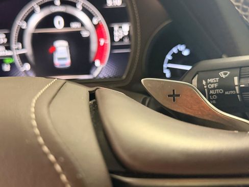 Used 2018 Lexus LS 500 AWD image 23