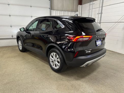 Certified 2024 Ford Escape Active image 6