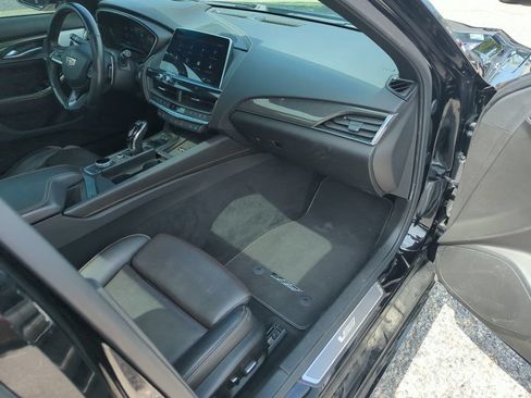 Used 2021 Cadillac CT5 V w/ Premium Package RWD image 36