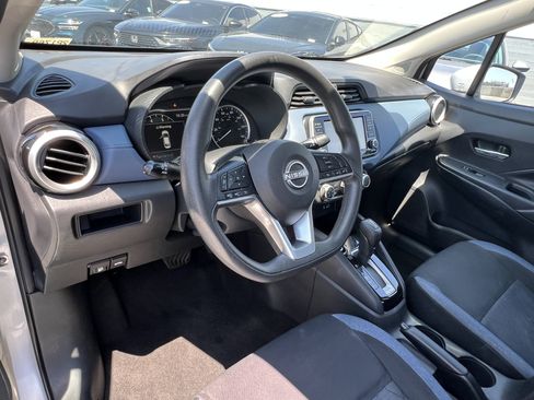 Used 2023 Nissan Versa SV FWD image 20