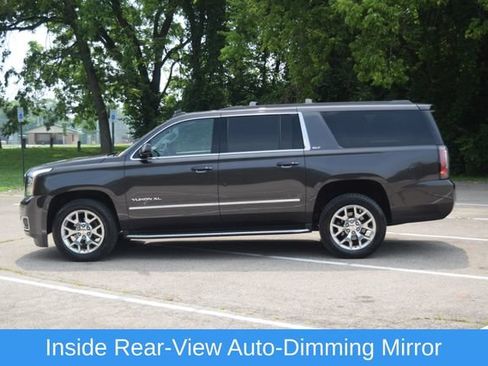 Used 2017 GMC Yukon XL SLT w/ Open Road Package AWD/4WD image 24