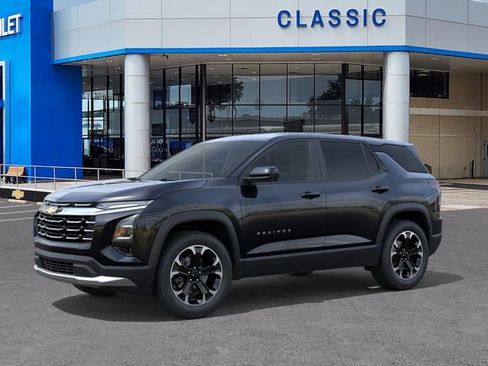 New 2027 Chevrolet Equinox LT w/ Convenience Package II FWD image 2