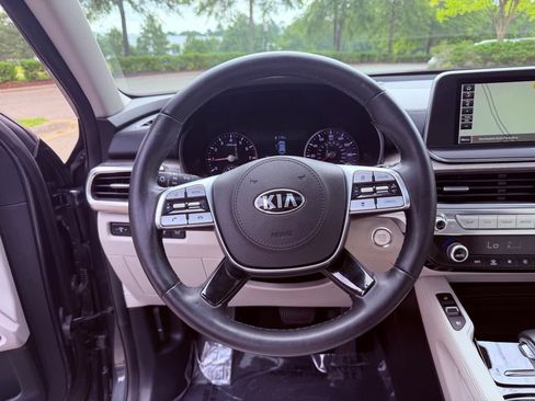 Used 2020 Kia Telluride EX AWD/4WD image 22