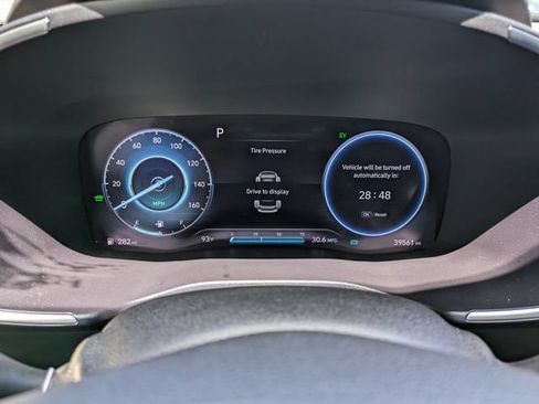 Certified 2023 Hyundai Santa Fe SEL Premium AWD/4WD image 26