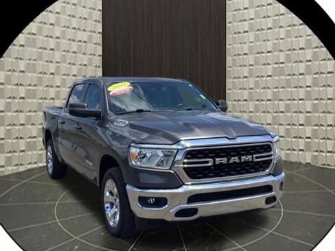 Used 2022 RAM 1500 Big Horn AWD/4WD image 1