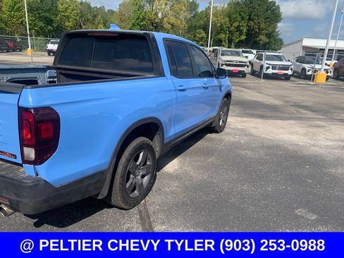 Used 2025 Honda Ridgeline TrailSport image 6
