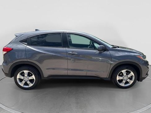 Used 2021 Honda HR-V LX image 8