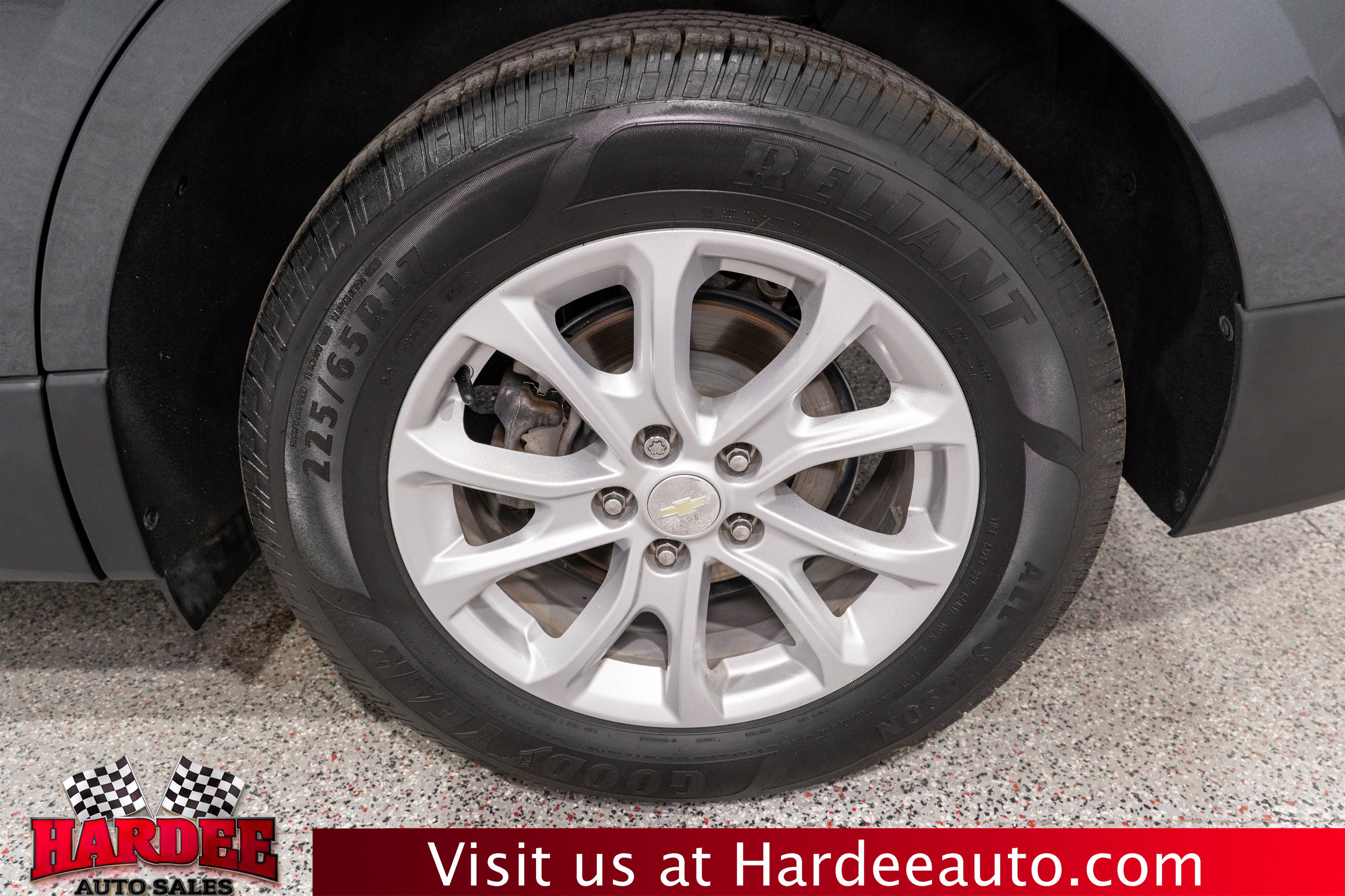 Used 2018 Chevrolet Equinox LS FWD image 10