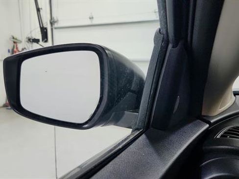 Certified 2025 Nissan Kicks Play S image 13