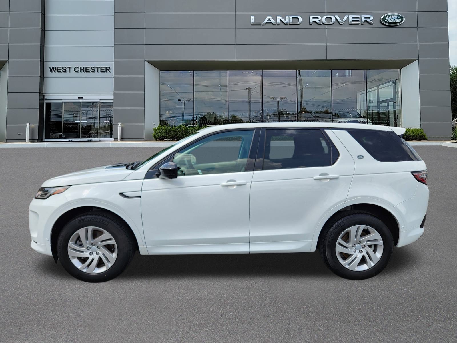 Certified 2025 Land Rover Discovery Sport S AWD/4WD image 3