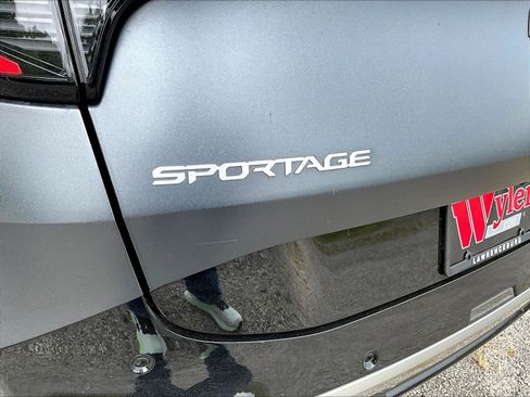 Used 2026 Kia Sportage SX Prestige AWD/4WD image 24